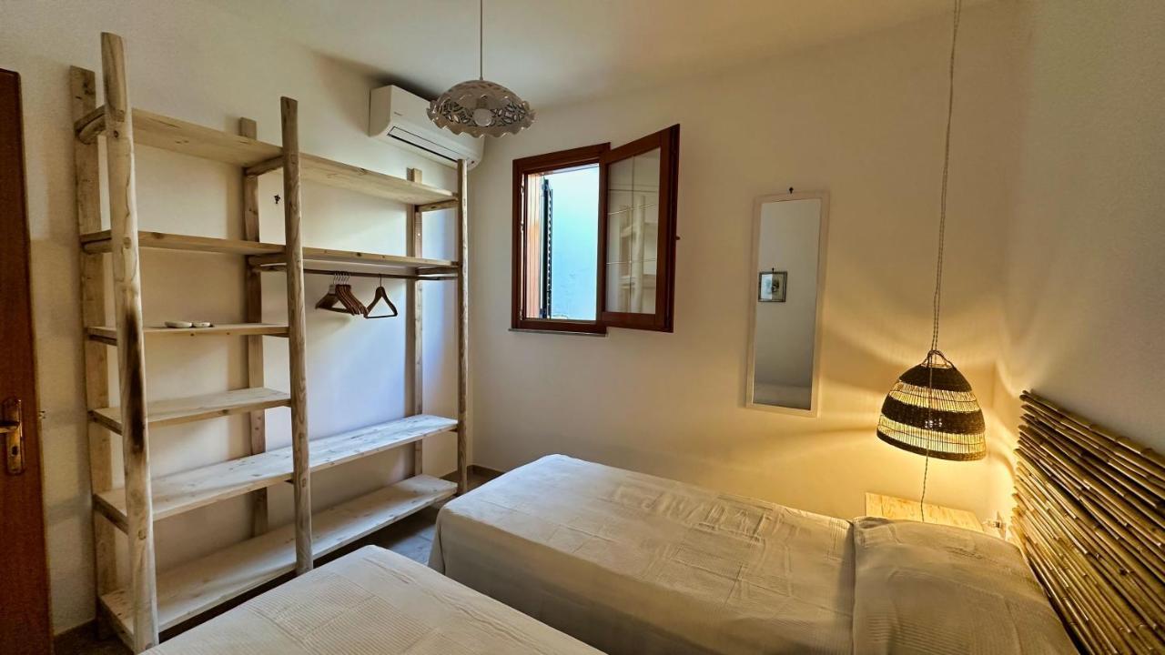 Marina Di Andrano - Alisso, Casa Vista Mare Con Parcheggio Privato E Wifi Villa Exterior foto